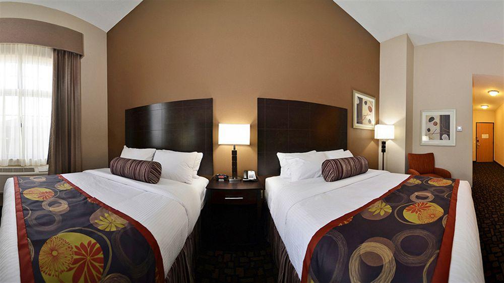 Best Western Plover-Stevens Point Hotel & Conference Center Bagian luar foto