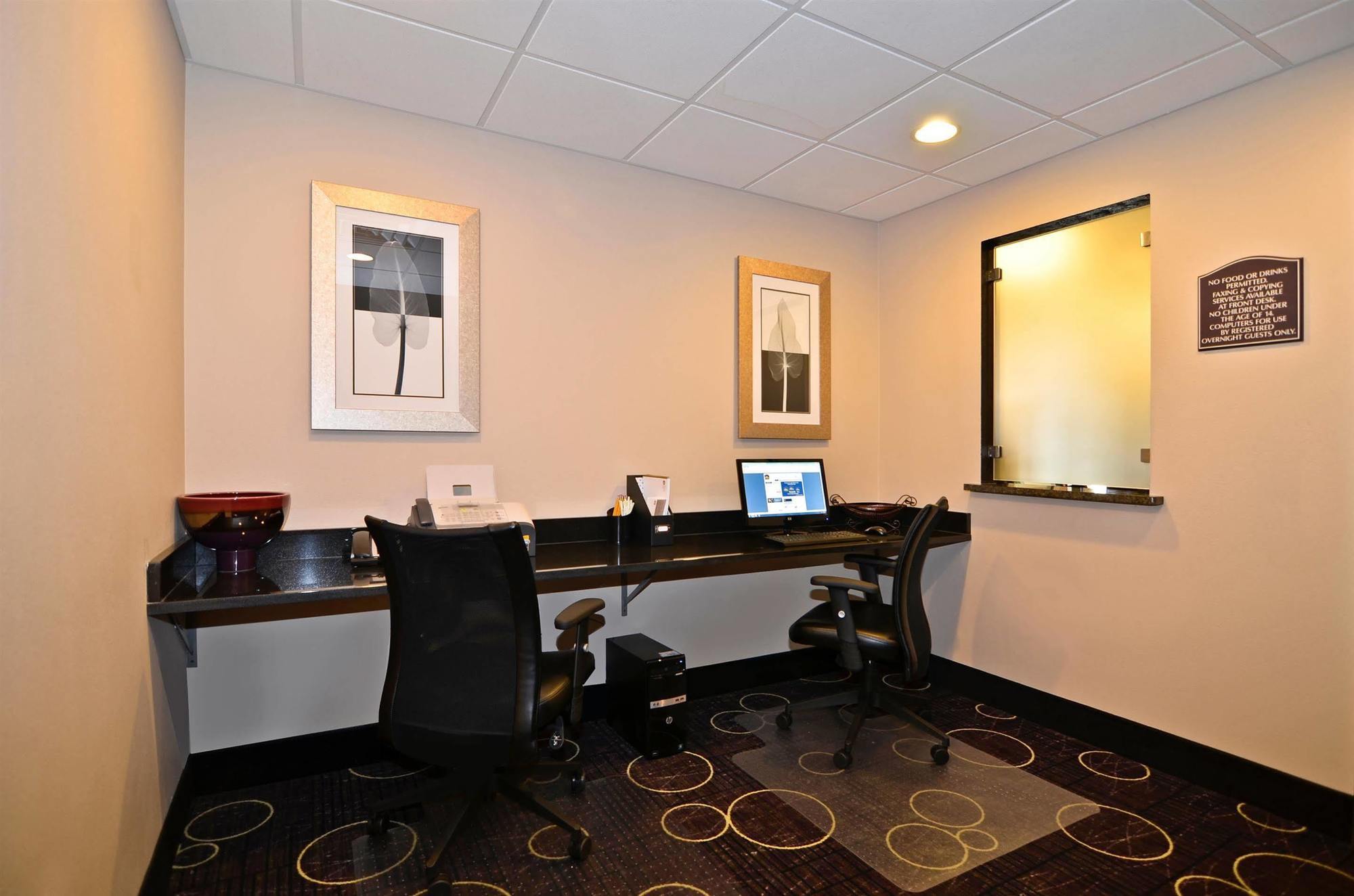 Best Western Plover-Stevens Point Hotel & Conference Center Bagian luar foto